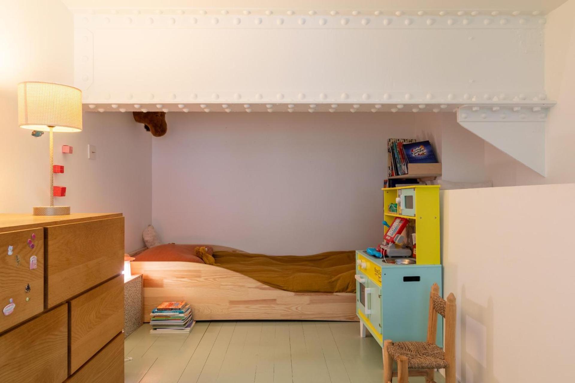 Stylish 2bd With Balcony Belleville * Parijs